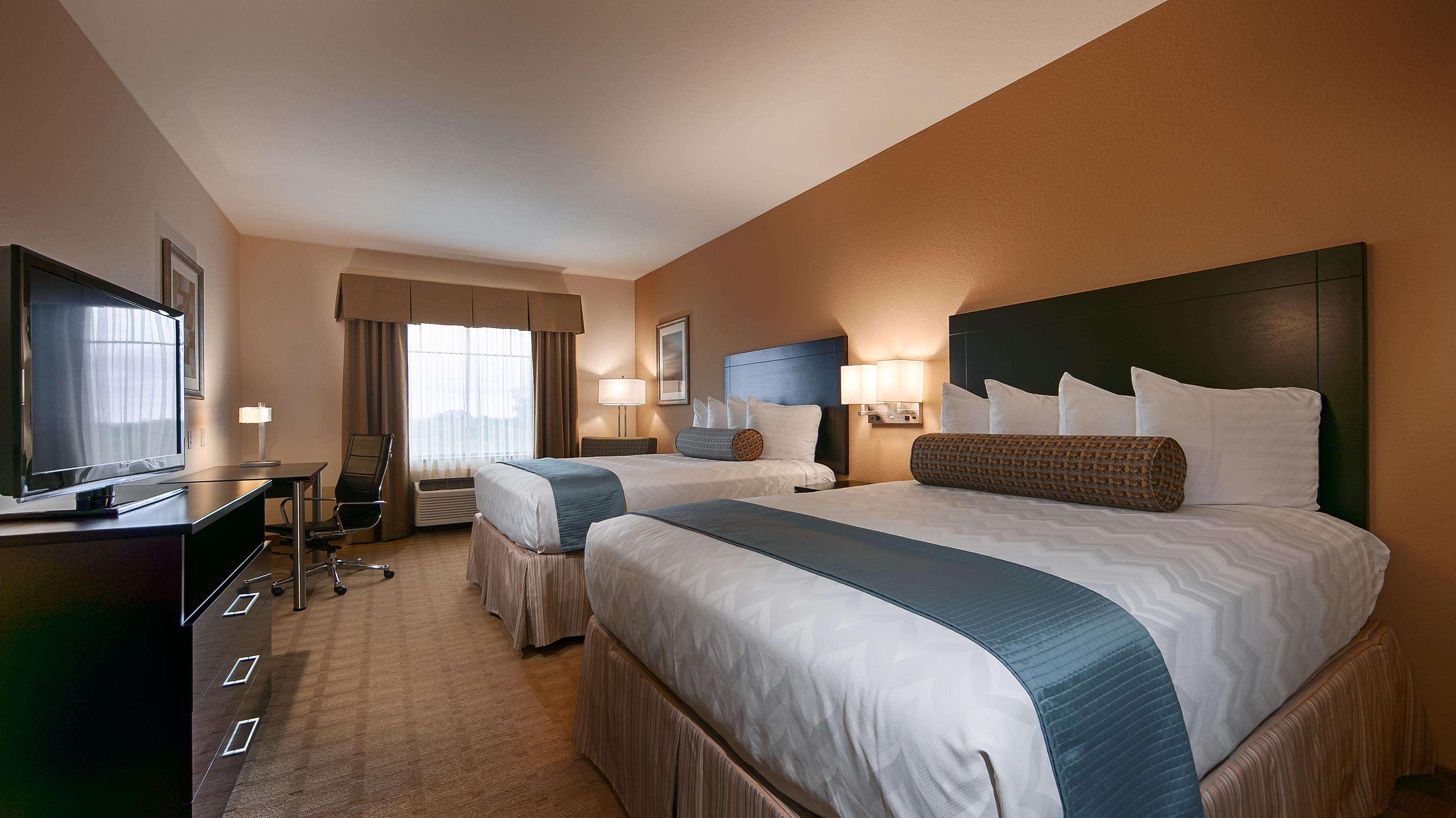 Best Western Plus Lytle Inn And Suites Exterior foto